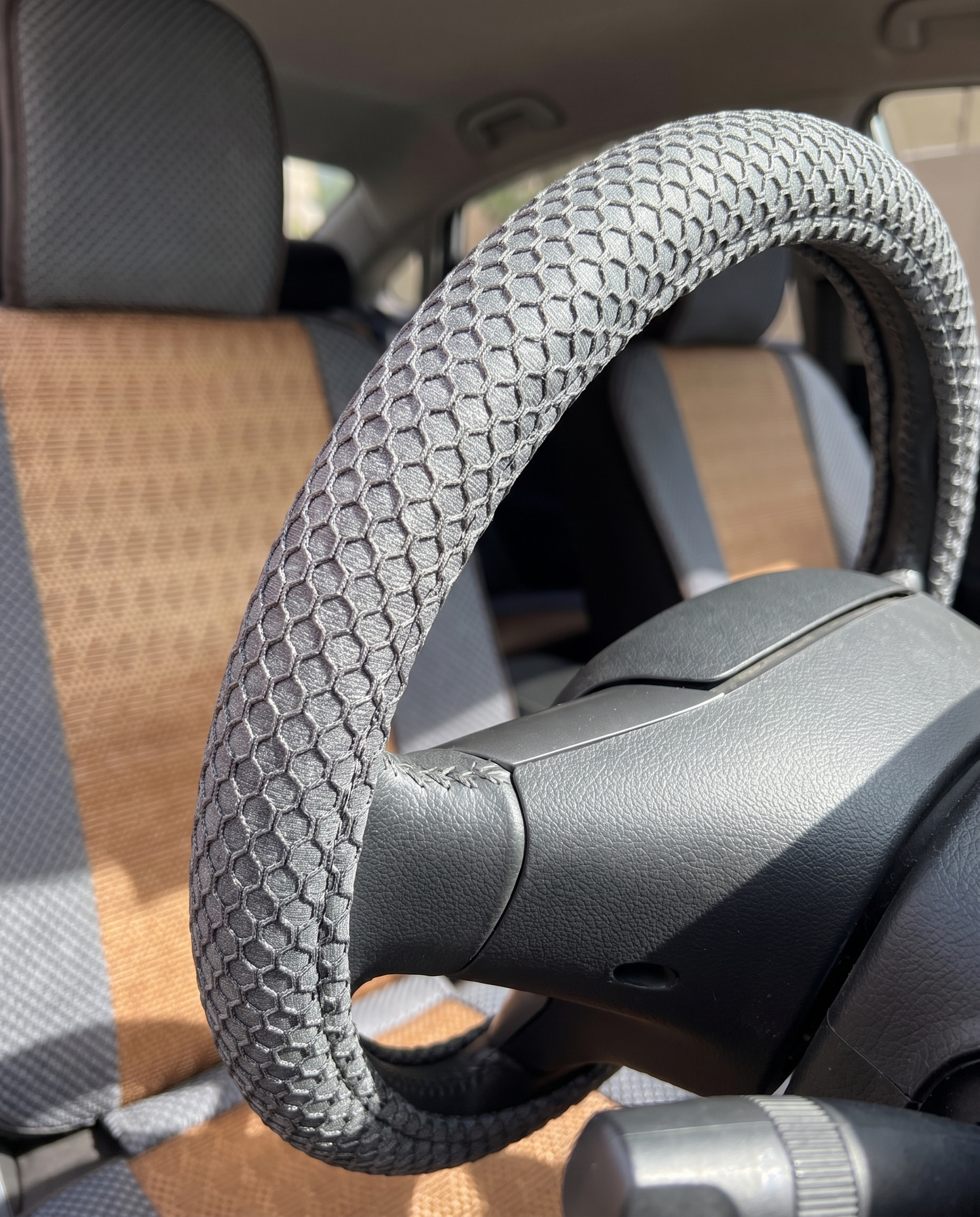 Ensemble Accessoires Intérieur Voiture 7 Pièces – Housses de Siège, Couvre-Volant, Appuie-Tête & Protèges Ceinture